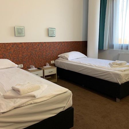 Motel Ruta 33 Arad Eksteriør bilde